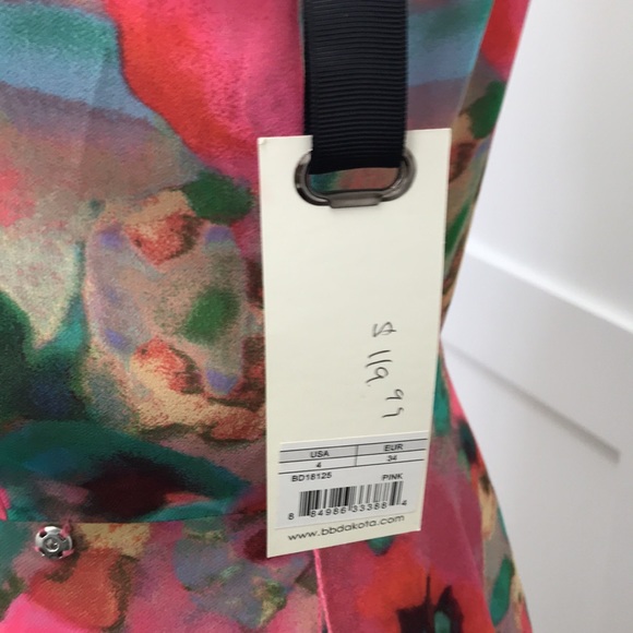 ❌SOLD OUT❌ BB DAKOTA floral wrap dress - NEW only size 4 left - Picture 11 of 14